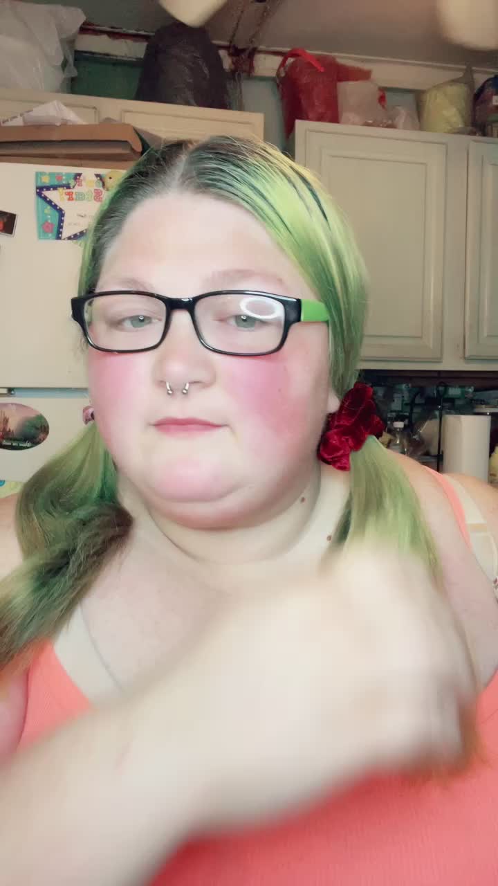 @Kelli