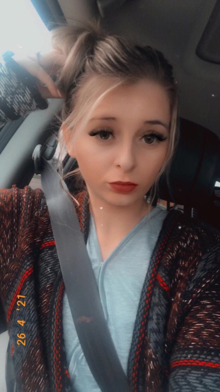 @𝐶𝑜𝑟𝑡𝑛𝑒𝑦 𝐿𝑦𝑛𝑛🪐