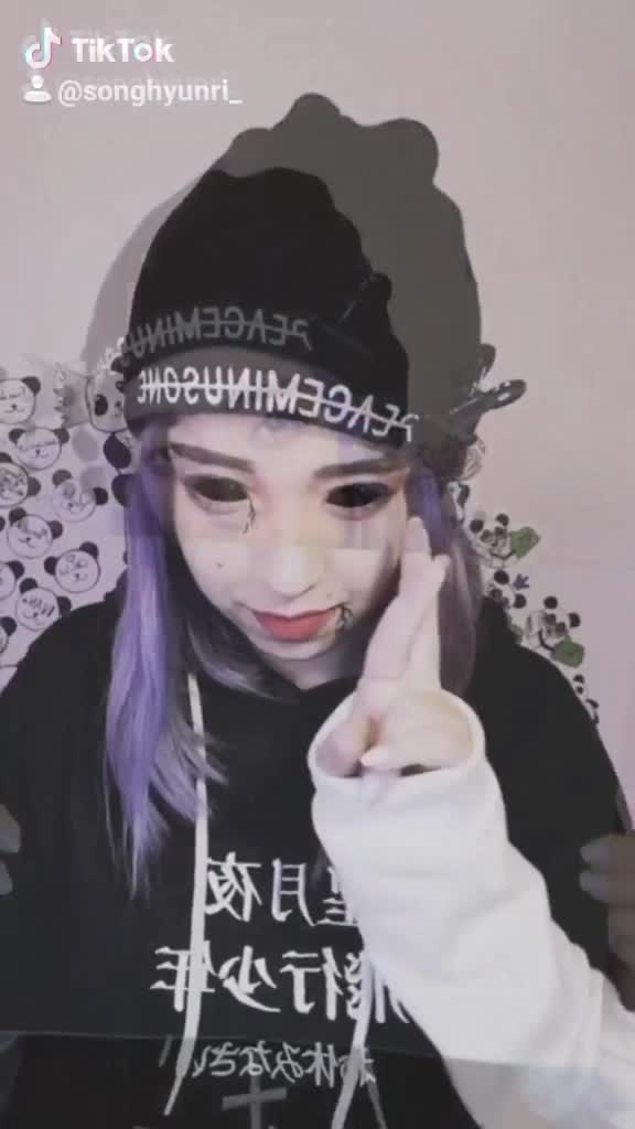 @Song Hyun Ri🐼