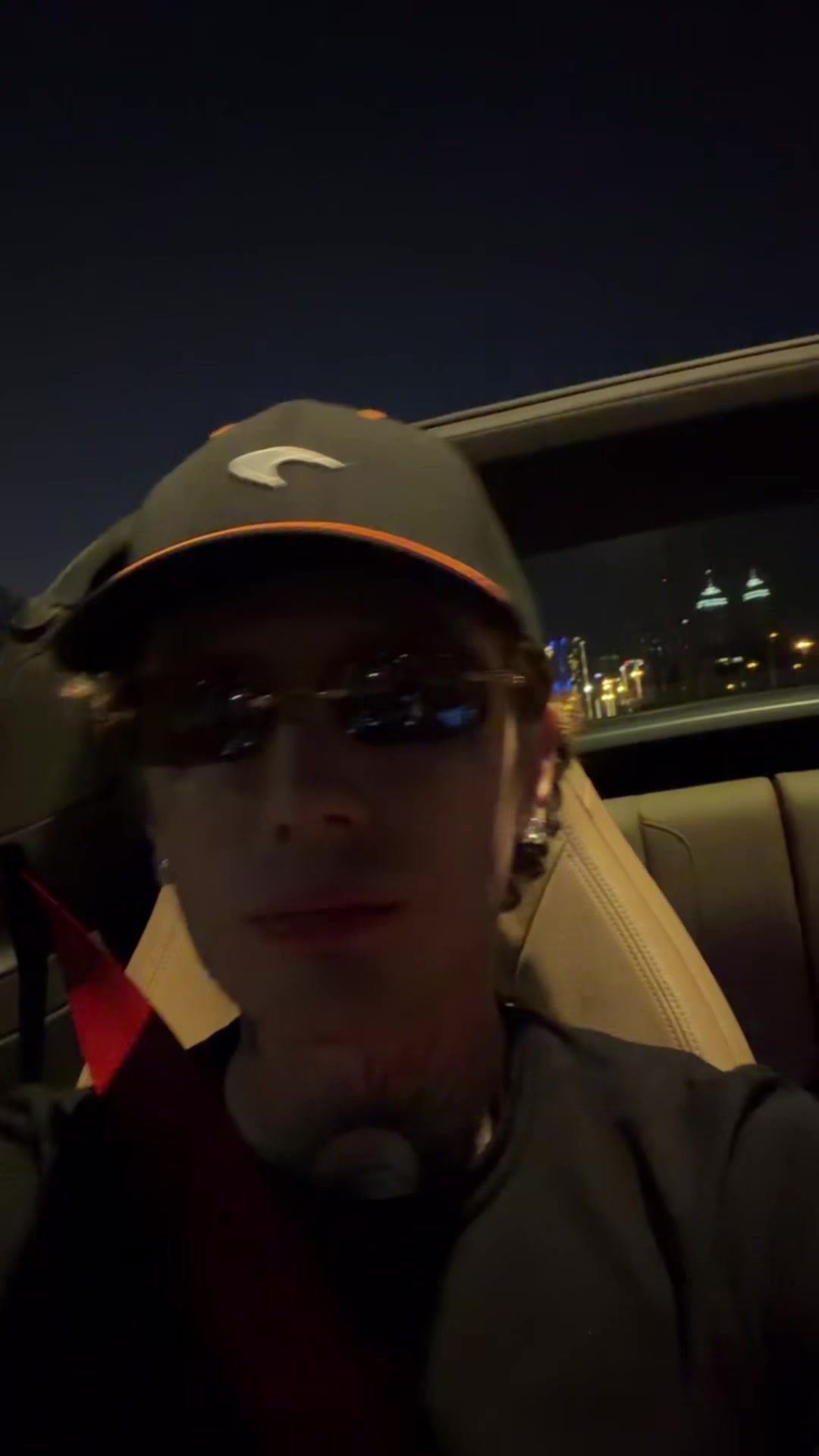 @moneyken