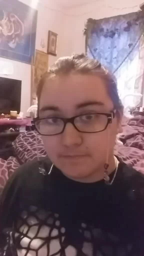 @MoonieMoonbeam