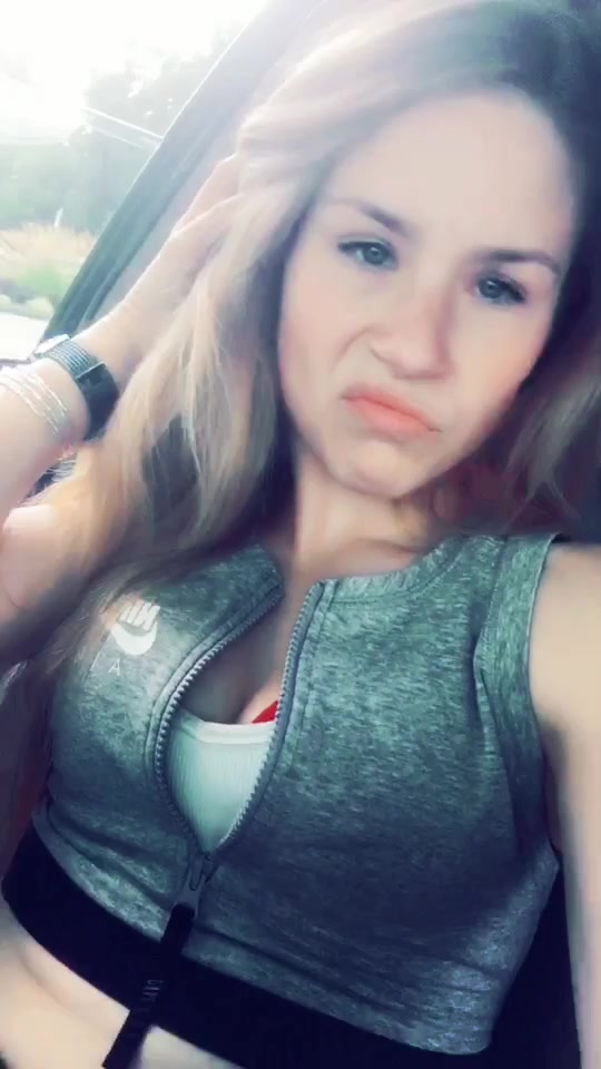 @blondebeliever_