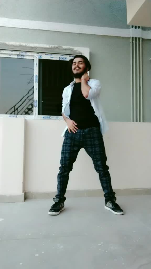 @👑UJ👑