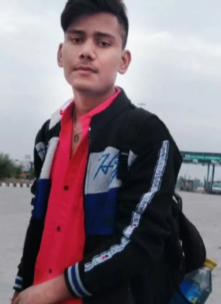 @mr__ajay__49
