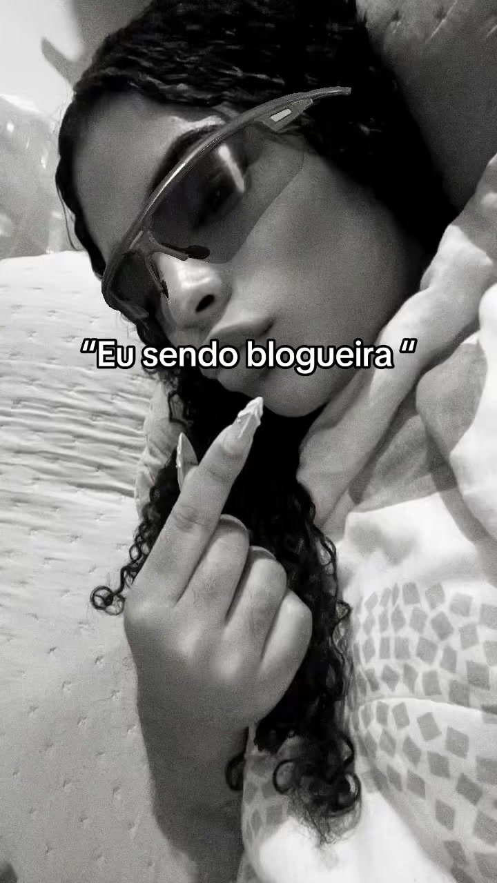 @Izah Freitas
