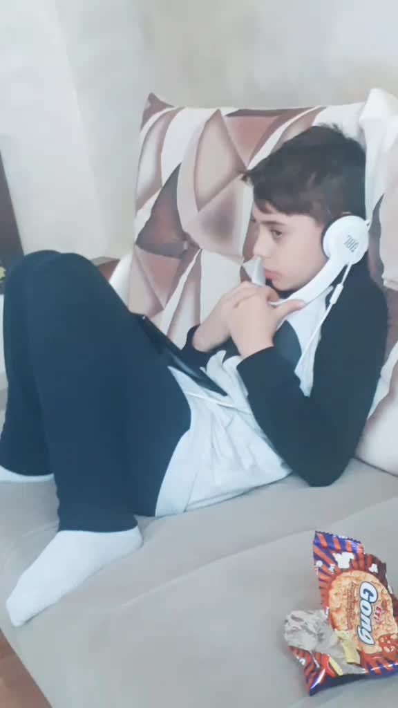 @Elanur Akyılmaz