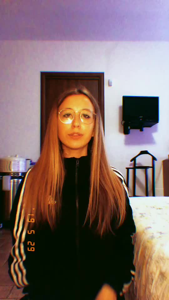 @Sofia🍁