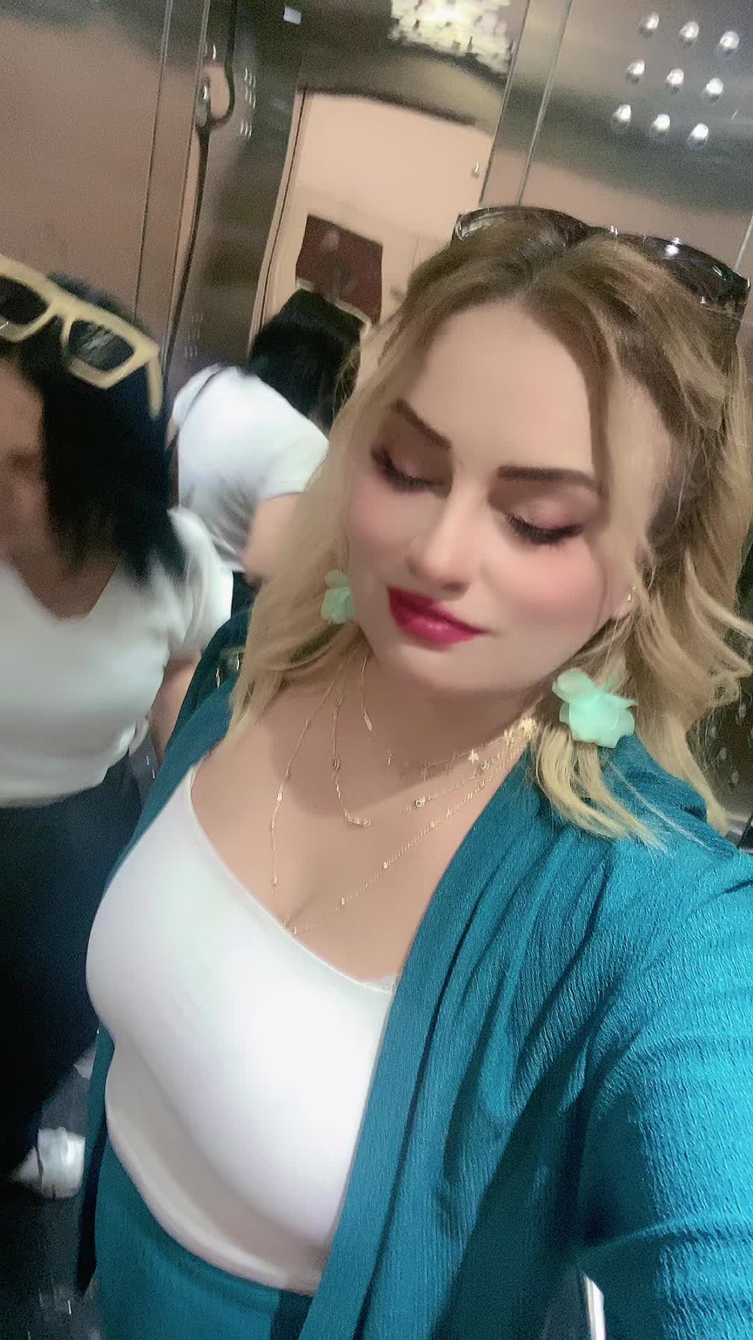 @Yalan dünya🥀