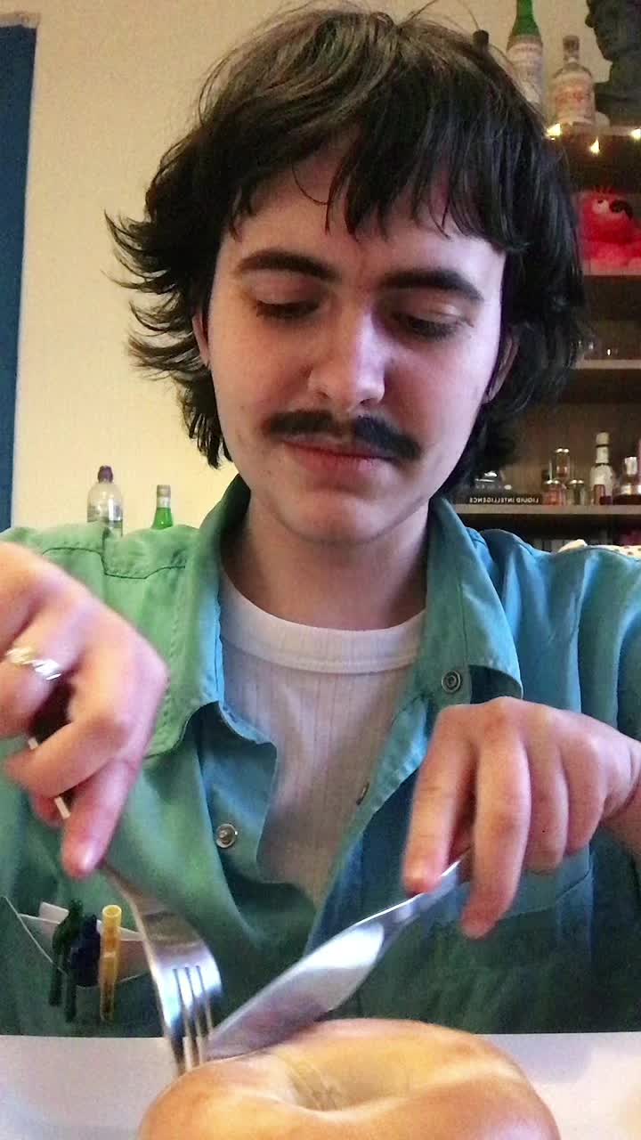 @🤓