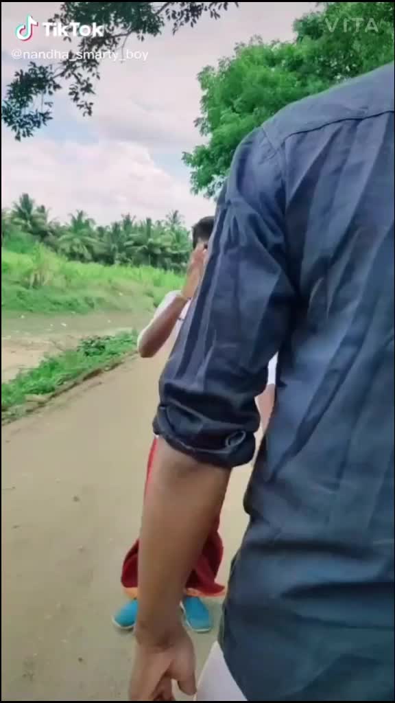 @kumaran_smiley_cruze