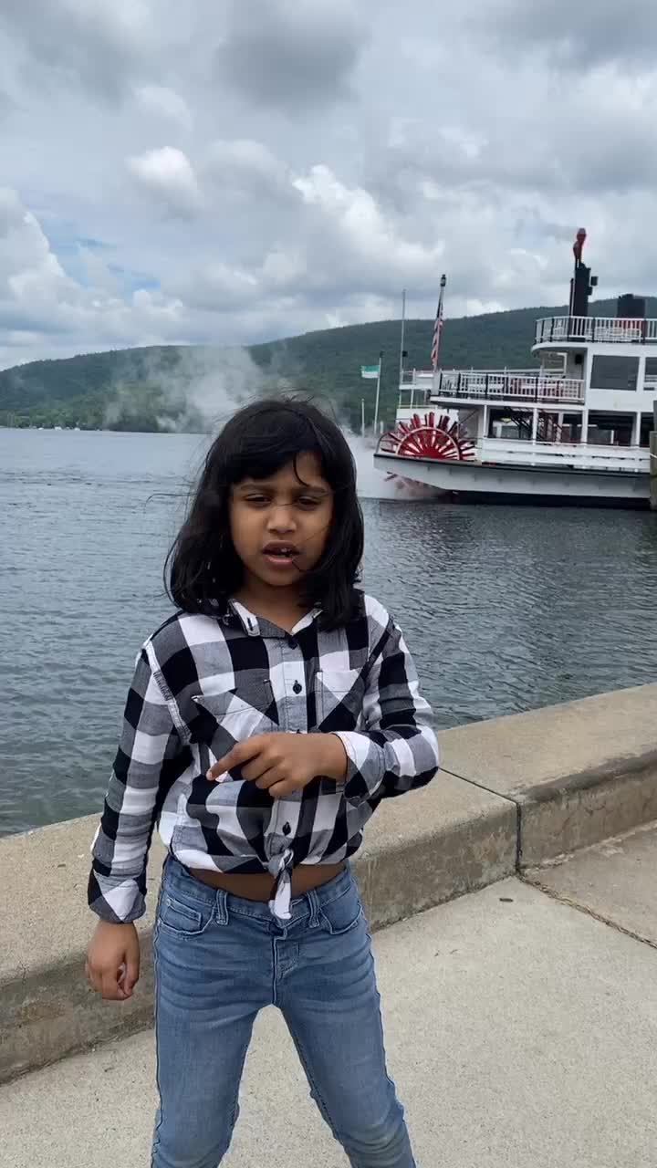 @user795642312729