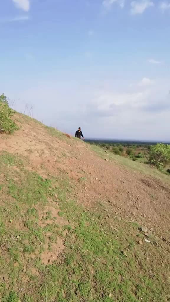 @Divyarushi