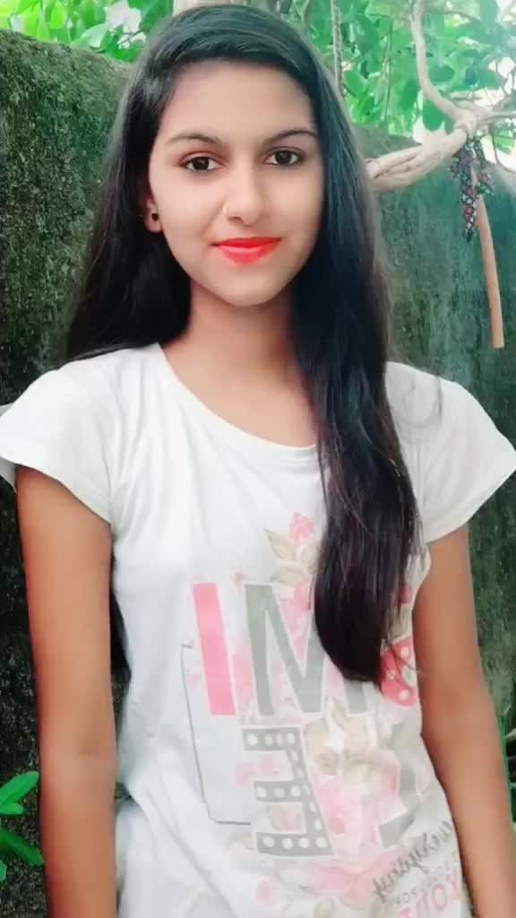 @Aadiwasi queen👸👑😎