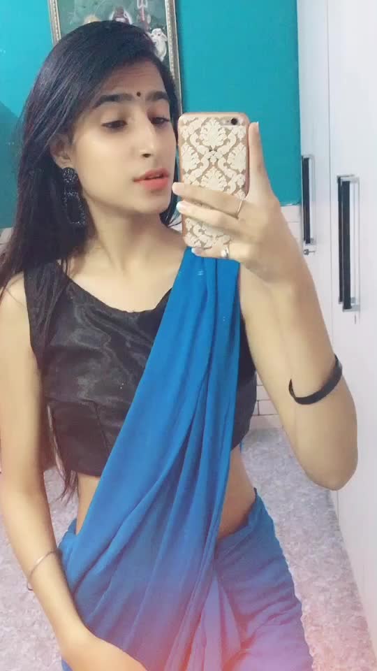 @komal🌈🥀