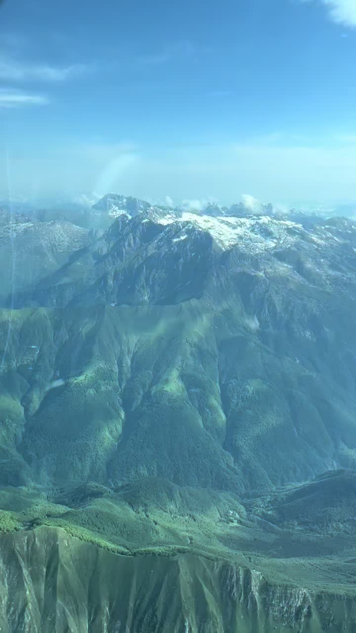 @Fly