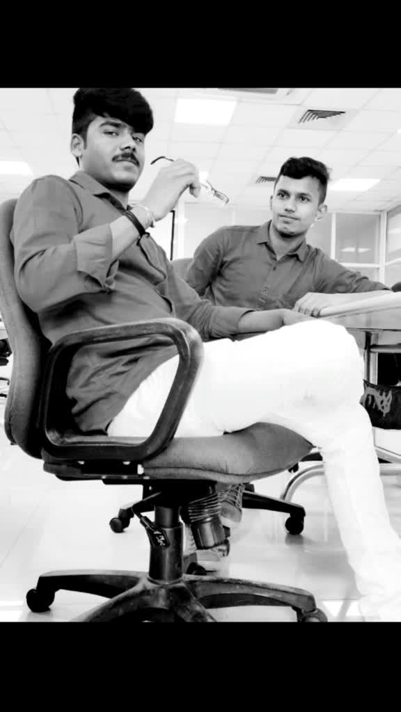 @Anju Chinnu