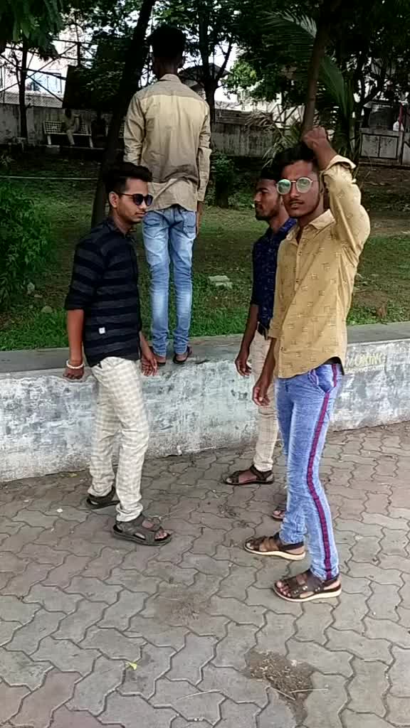 @SHUBHAM BELE
