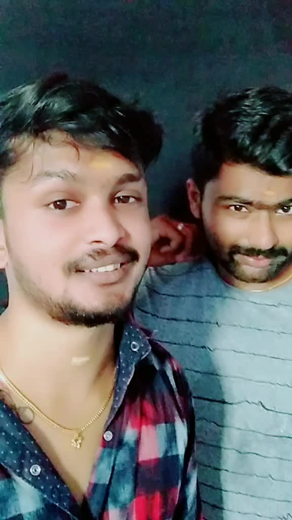 @Appuzzz...