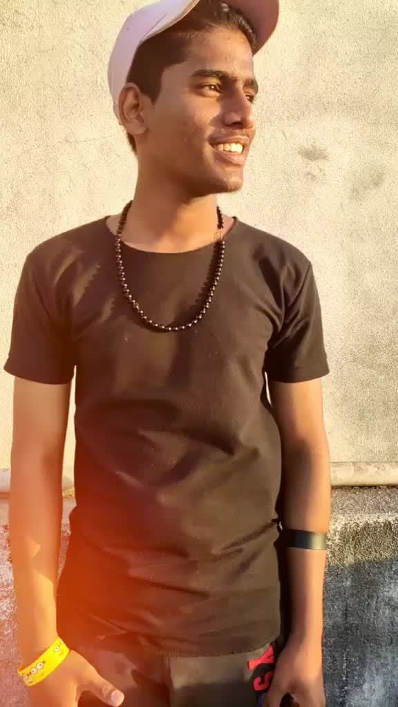 @Sam pillai..👑