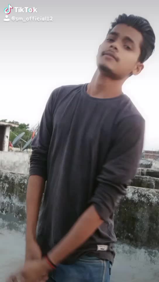 @⚡ I'm sujeet 😎 ⚡