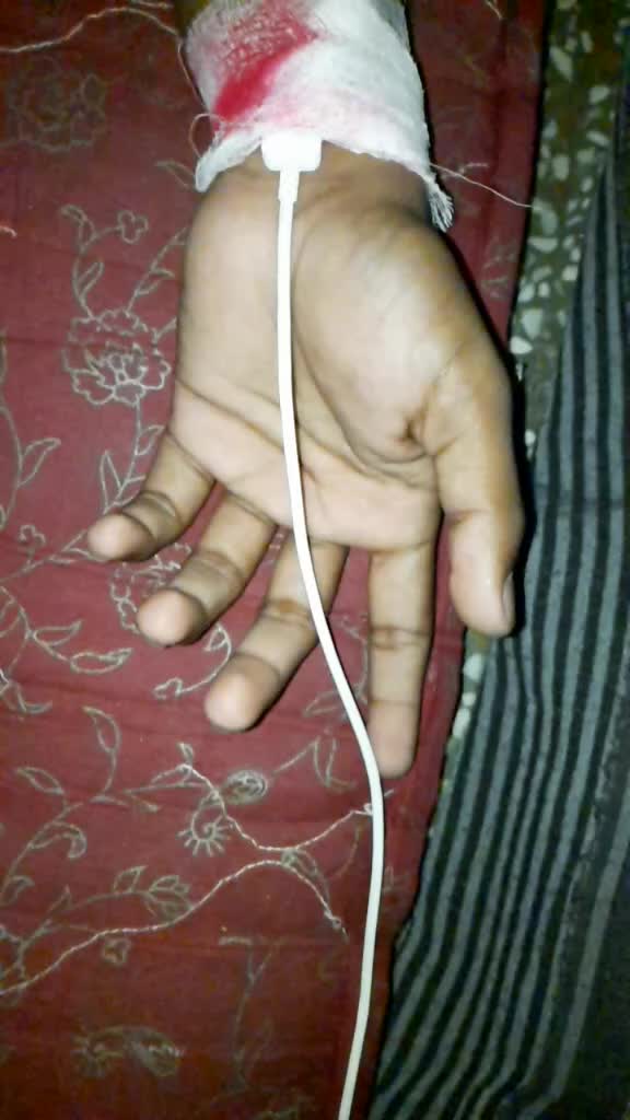 @M R Jay T