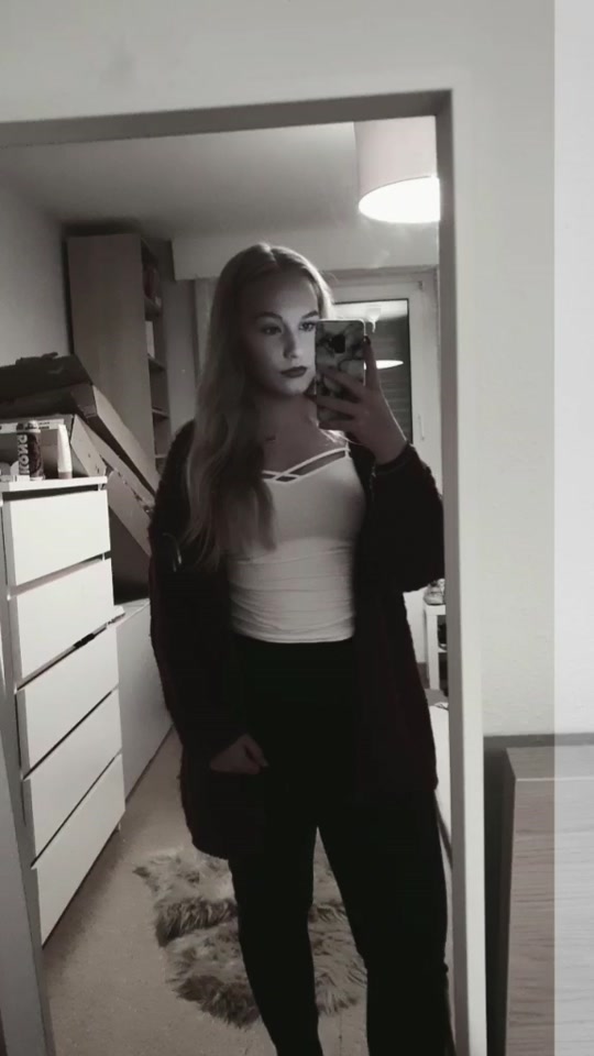 @Annika Lea Sophie.🦄