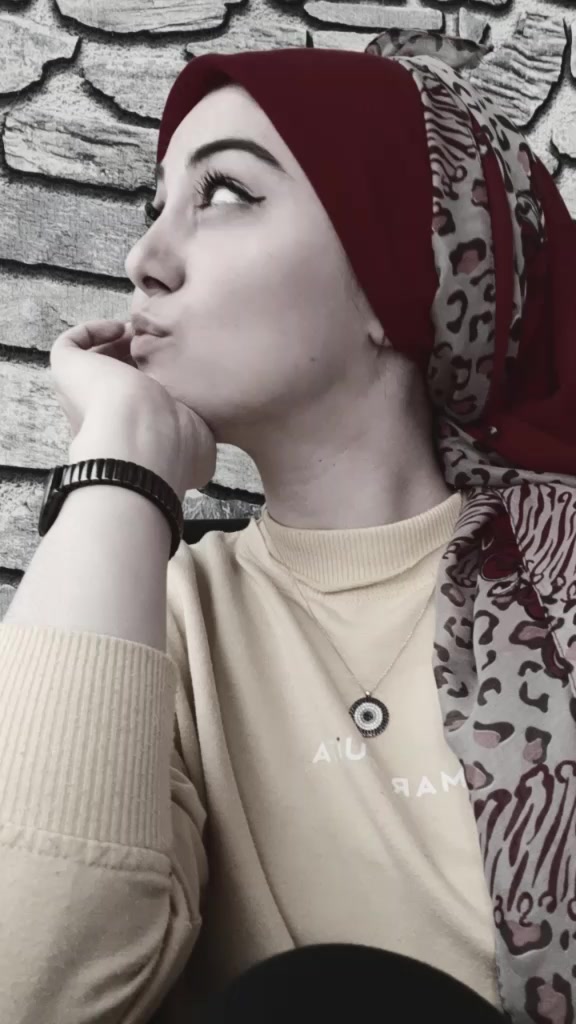 @Kübratuzcu