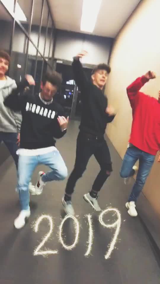 @๐ฅ 4PLY ๐ฅ