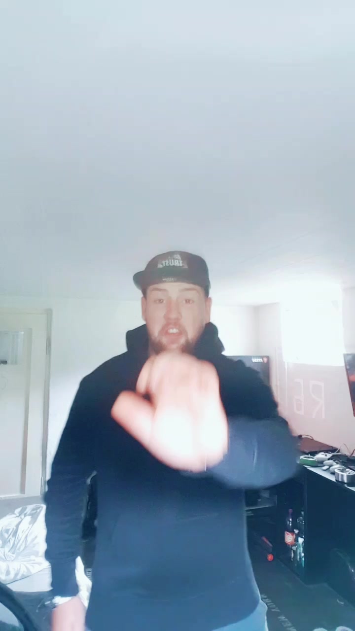 @Max Groß