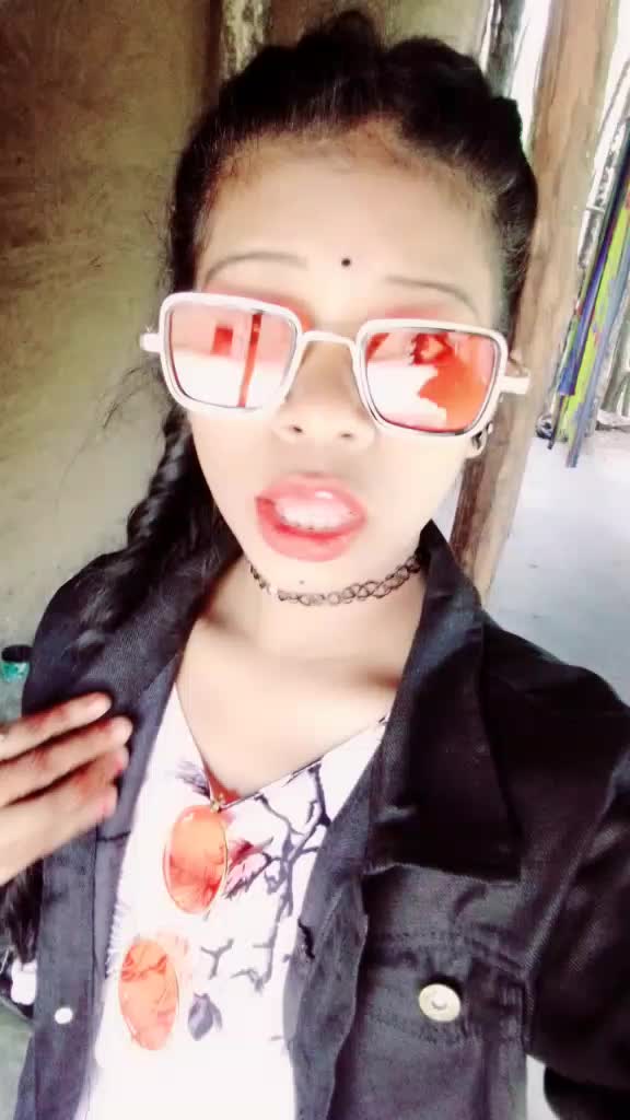 @alone.....queen....?