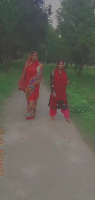 @Reenaroy(😘😘😘😘)