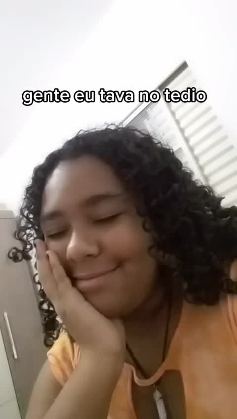 @Vitoria uchiha