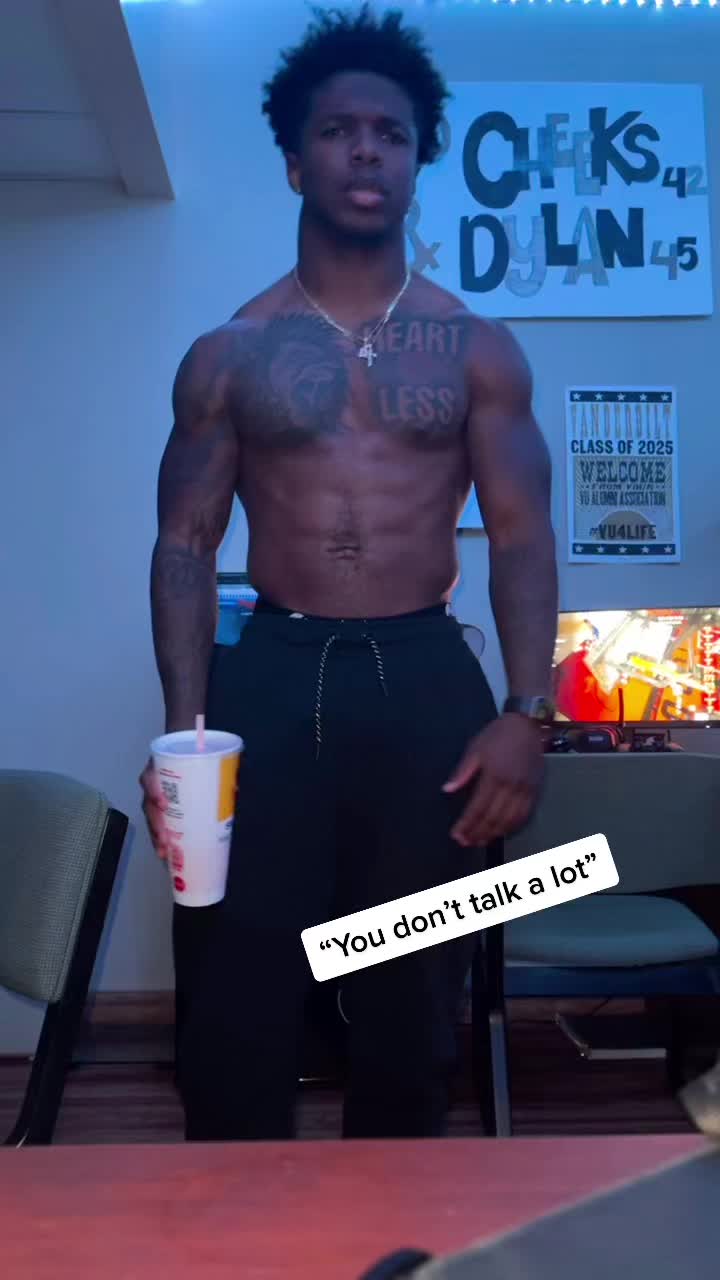 @Cheeks🐐