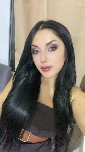 @Burcu yıldız ✨