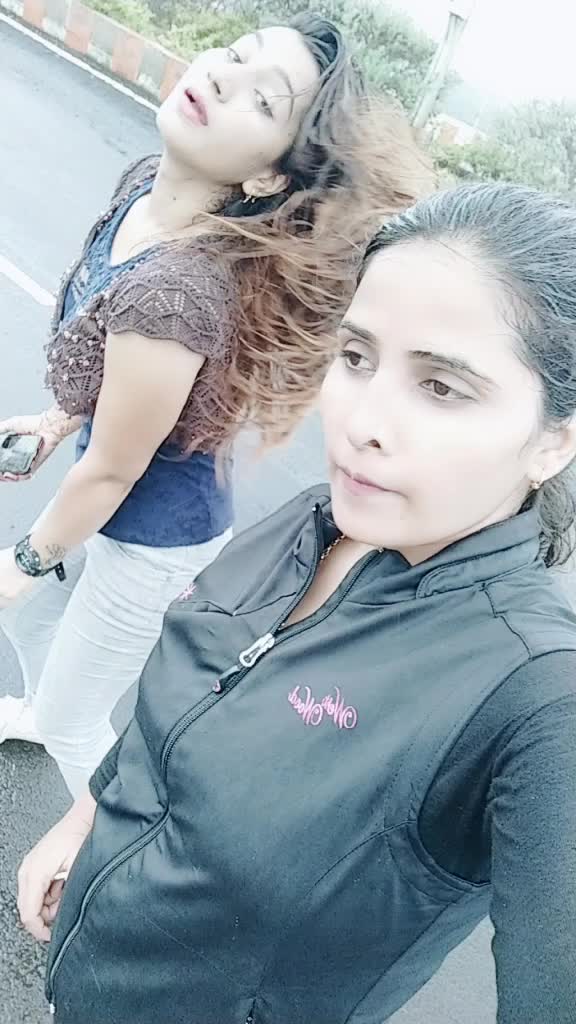 @deshi girl
