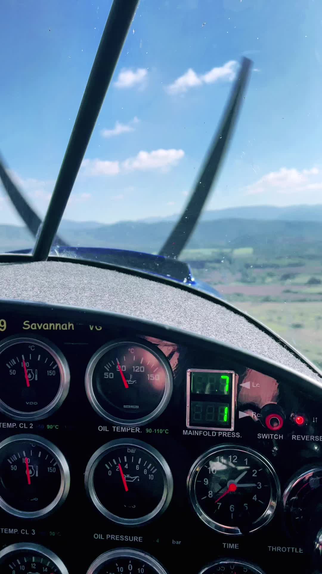 @Simonni