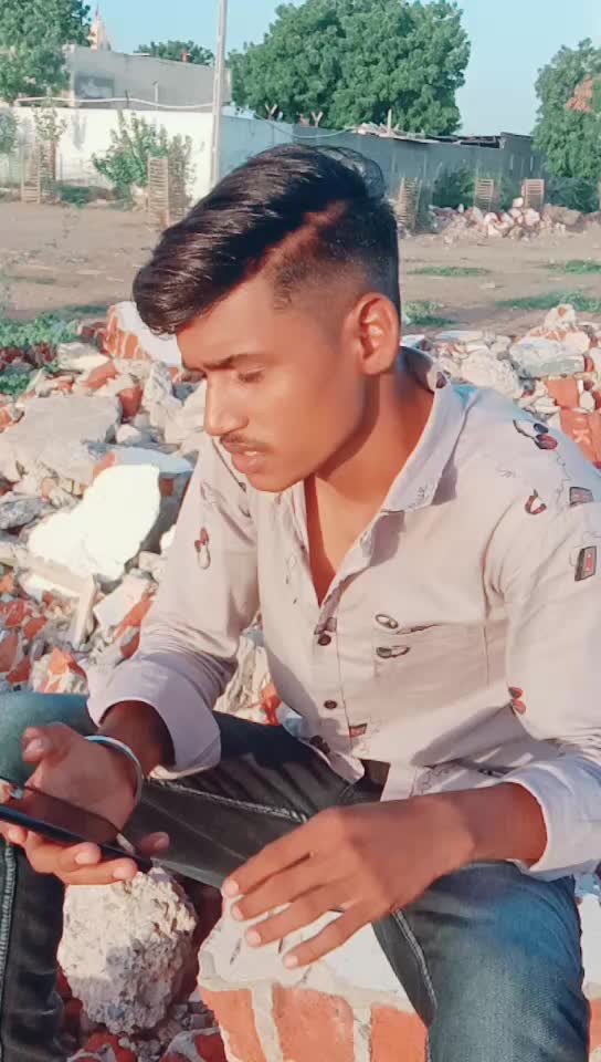 @😎 lāx_rānā_07 😎