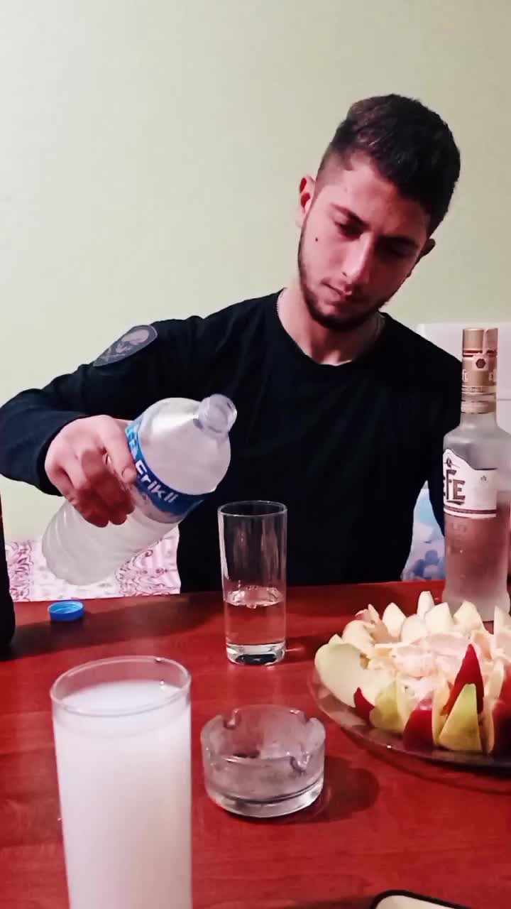 @𝐀𝐥𝐢 𝐊𝐚𝐳𝐚𝐧 ♛