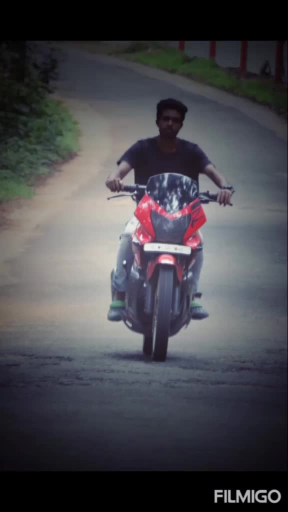@ഒറ്റയാൻ