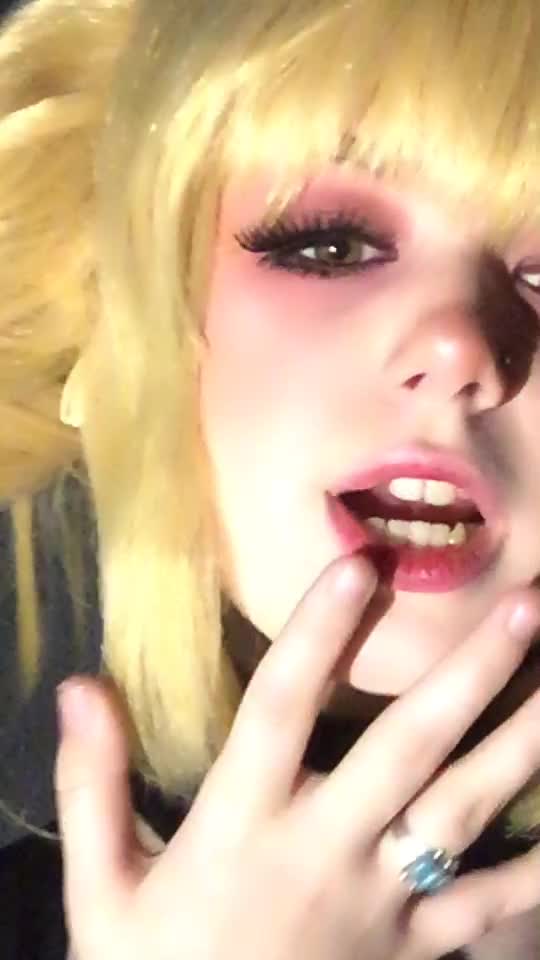@the witch is dead!!!