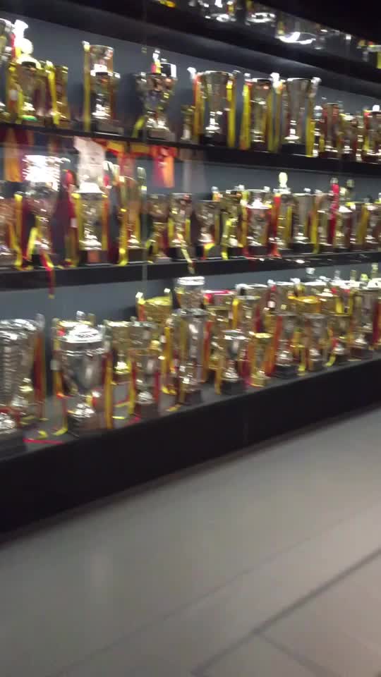@İko