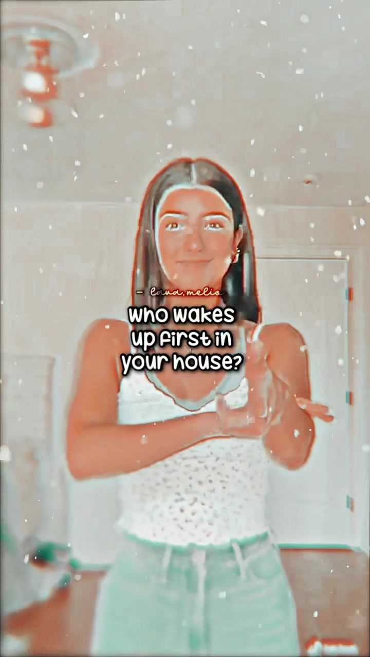 @⌗ 𝗲𝘃𝗶𝗲 || 𝟭.𝟴𝗸! 🏝