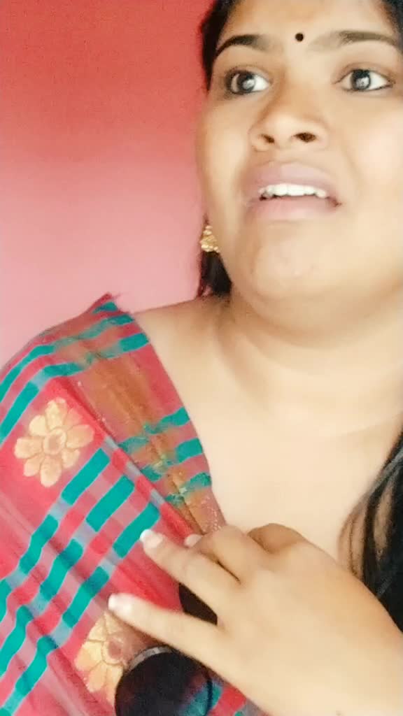 @👑Shruthi Hoovaraj👑