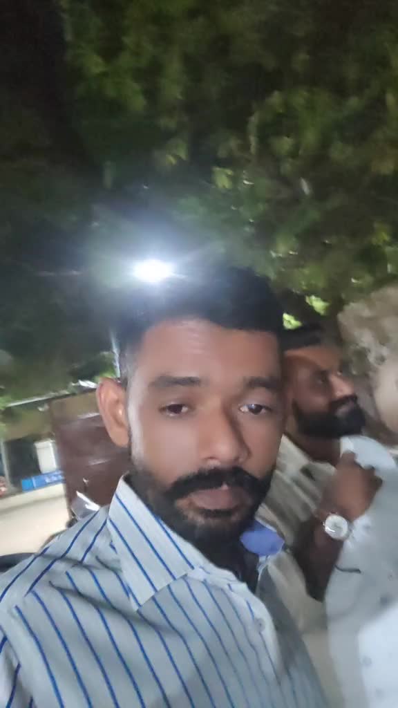 @हिन्दू कुंवर 🇮🇳