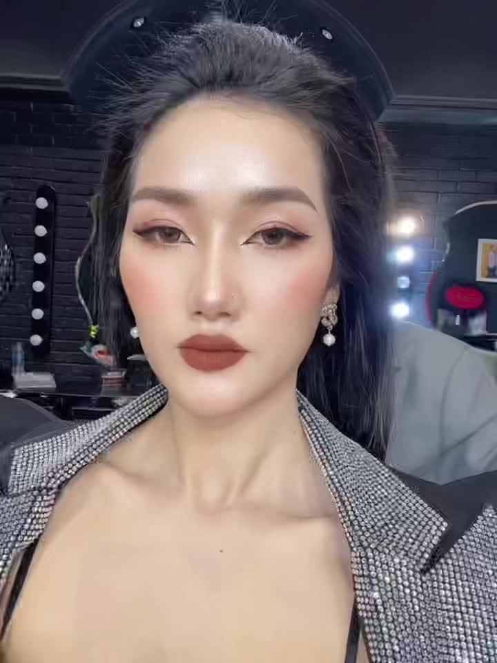 @Lita Tran
