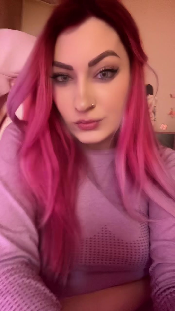 @NadinaV