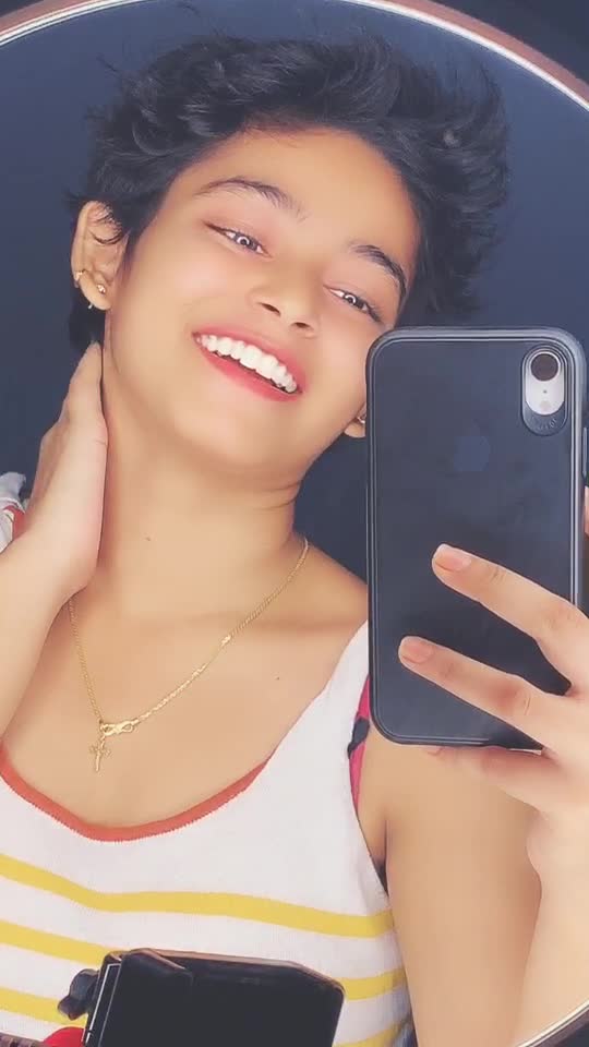 @✨_______Ma a Hi_Ve_•
