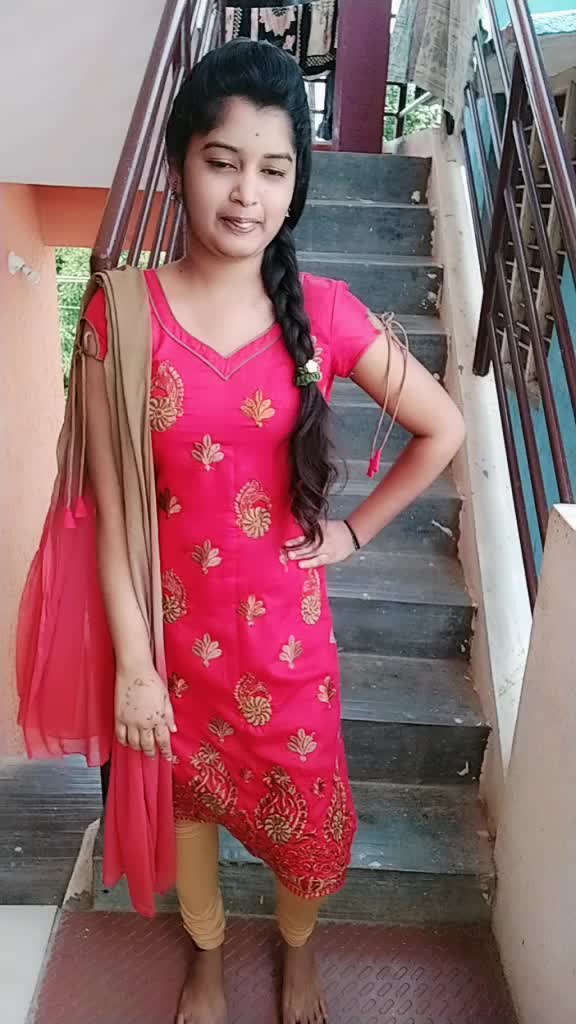 @Deepu_ selfie_gal😍