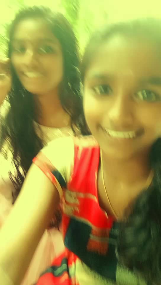 @Nandhana nandhuz
