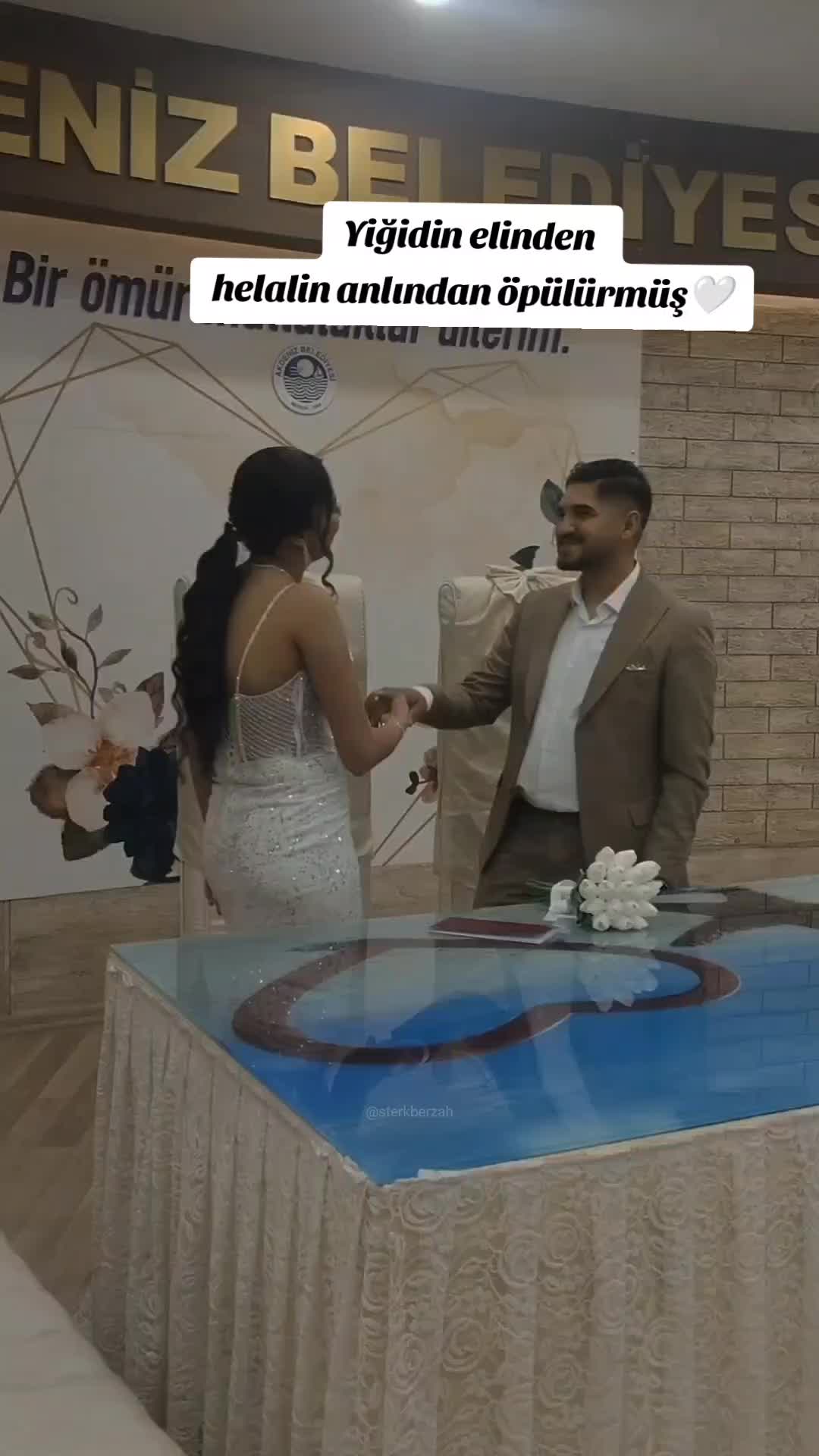 @Ayşeg&uuml;l🌸